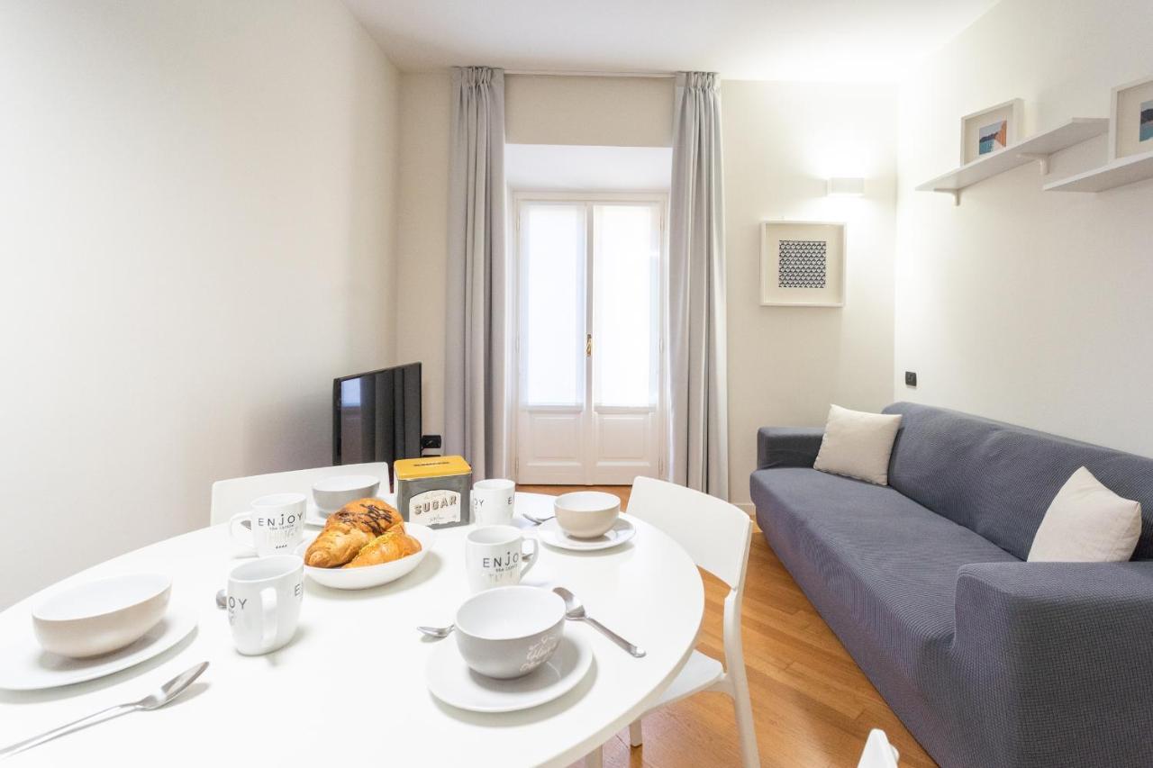 White Flat In Como City Center By Rent All كومو المظهر الخارجي الصورة