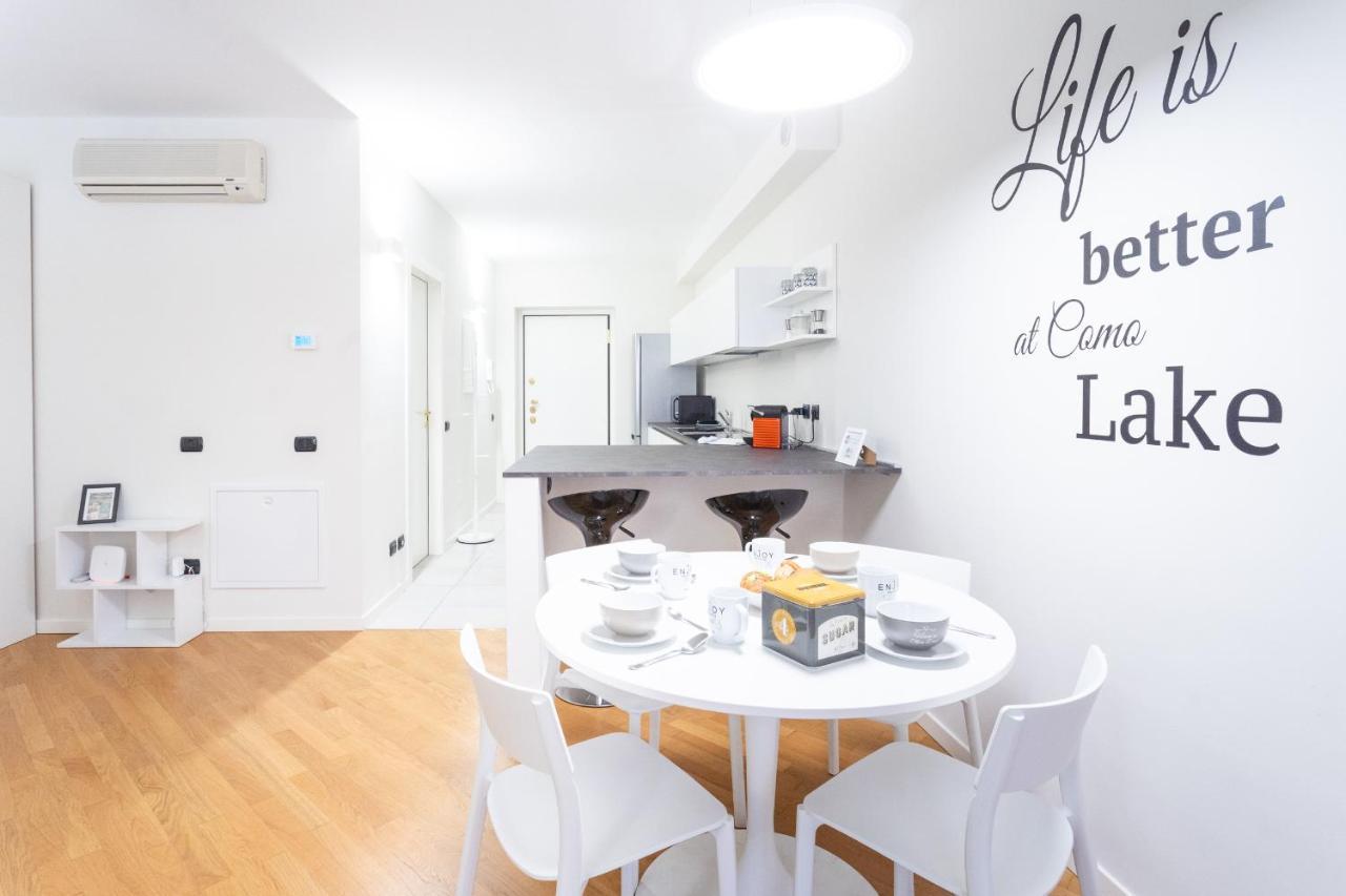 White Flat In Como City Center By Rent All كومو المظهر الخارجي الصورة