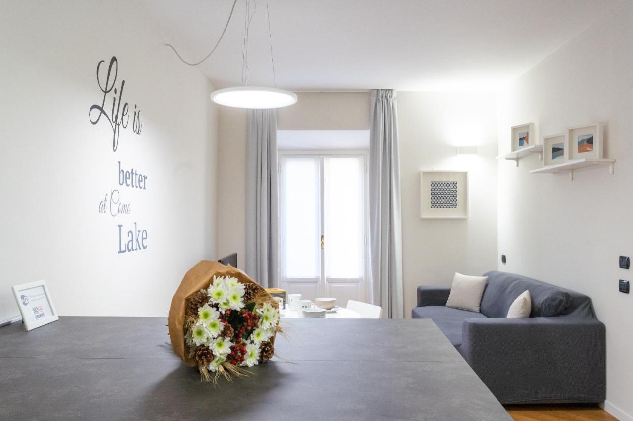 White Flat In Como City Center By Rent All كومو المظهر الخارجي الصورة