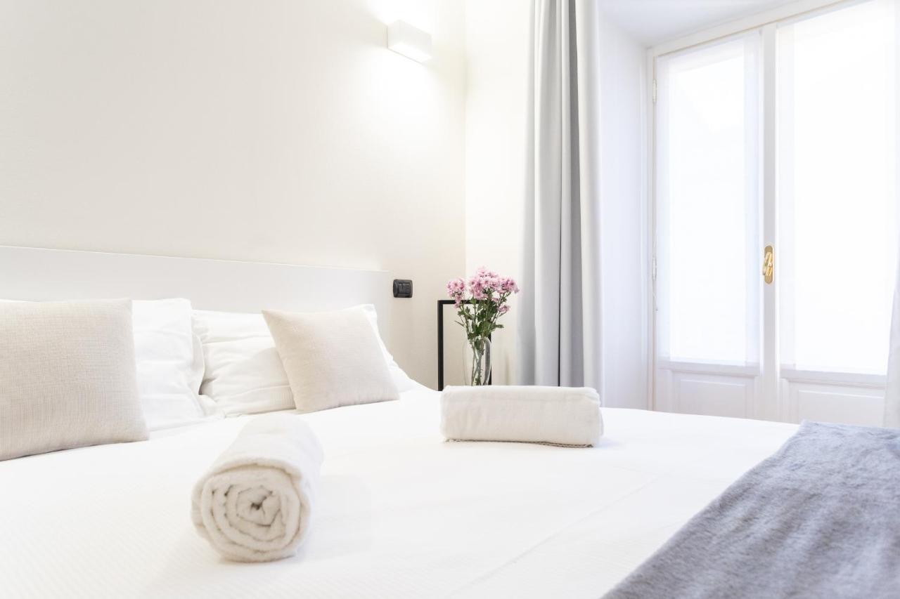 White Flat In Como City Center By Rent All كومو المظهر الخارجي الصورة